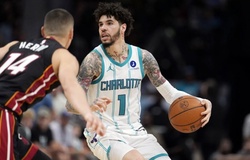 NBA Play-in: LaMelo Ball hối hận vì pha tiểu xảo khiến Bam Adebayo rời sân sớm