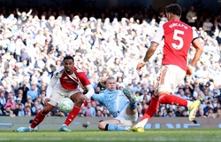 Haaland ghi bàn quyết định, Man City hạ gục Arsenal để mở toang cơ hội vô địch