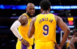 Cảm xúc vỡ òa của LeBron James sau khoảnh khắc lịch sử cùng Bronny tại NBA Playoffs