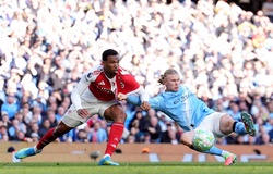 Bảng xếp hạng Ngoại hạng Anh mới nhất: Man City áp sát Arsenal