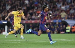 Barcelona đang tiến gần đến kỷ lục bất bại lịch sử, nhưng trận El Clasico có thể thay đổi tất cả