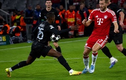 Bayern phẫn nộ với trọng tài Pinheiro: hai pha chạm tay bị chỉ trích
