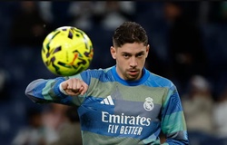 Valverde lên tiếng giải thích sau vụ xô xát với đồng đội ở Real Madrid