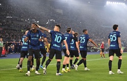 Chivu tái lập thành tích đoạt cú đúp vô địch với Inter giống như Mourinho