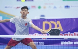 Pickleball Việt Nam bùng nổ tại Malaysia: Trịnh Linh Giang và "Đạt trố" - Hoàng Samurai cùng dắt tay vào Tứ kết