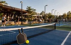 Châu Âu bắt đầu biến pickleball thành trải nghiệm lifestyle và social club