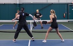 Rally Scoring vs Traditional Scoring: Cuộc chiến định hình tương lai pickleball