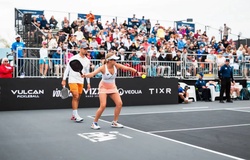 Stacking trong pickleball là gì? Chiến thuật đánh đôi giúp tối ưu vị trí