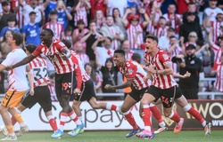 Sunderland trở lại đấu trường châu Âu sau 53 năm: "Cú sốc lớn nhất mùa giải"