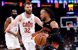 HLV New York Knicks đặt Jalen Brunson ngang với Stephen Curry và huyền thoại NBA Tim Duncan