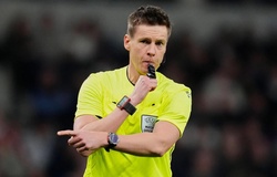 Trọng tài Daniel Siebert trải lòng trước khi bắt chính trận chung kết Champions League lịch sử