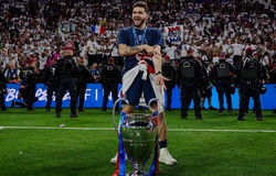 Kvaratskhelia xuất sắc nhất Champions League, PSG áp đảo đội hình tiêu biểu mùa giải