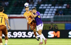 HAGL ngược dòng hạ Hà Nội, chính thức trụ hạng V.League trước một vòng đấu