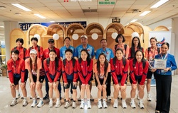 Đội tuyển bóng chuyền nữ Việt Nam khởi hành trong đêm tới Philippines dự AVC Cup 2026