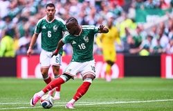 Đáp trả mọi hoài nghi, Quinones ghi dấu ấn trong chiến thắng mở màn của Mexico