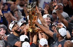 Ngược dòng kinh điển hạ Spurs, New York Knicks giải cơn khát vô địch NBA sau 53 năm chờ đợi