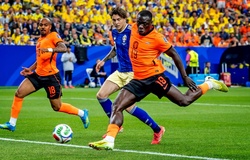 Brobbey ghi bàn thắng lịch sử cho Hà Lan, tiếp nối Ronaldo, Lineker và Podolski