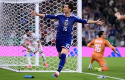 HLV Nhật Bản lý giải việc xếp Kamada đá "tiền đạo ảo" và ghi bàn thứ hai ở World Cup