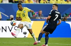 Rayan lập nên một kỳ tích hiếm hoi mà Pele làm được trong màu áo Brazil