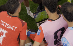 Ai Cập vô hiệu hóa loạt luân lưu của Australia nhờ xem... Mbappe đá phạt đền