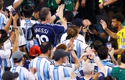 CĐV Argentina gây sốt với hành động đẹp dành cho Cape Verde