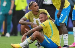 Neymar bật khóc, trở thành cầu thủ Brazil thứ hai dự 4 kỳ World Cup mà không vô địch