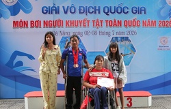 Kình ngư 42 tuổi Mỹ Thánh và câu chuyện từ nghịch cảnh đến bục vinh quang