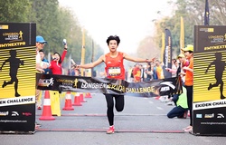 Nhóm chạy quê hương Nguyễn Thị Oanh vô địch vòng 1 Longbien Marathon Ekiden Tournament 2023