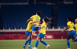 Chiêm ngưỡng Alves của nữ Brazil đá phạt tuyệt đẹp tại Olympic