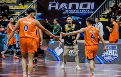 Sôi động giải bóng rổ với đối tượng tham dự đa dạng nhất Việt Nam