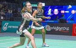 Cầu lông vô địch châu Á 2026: Pearly Tan/Thinaah nhọc nhằn vào tứ kết, bài học từ sự trỗi dậy của các tài năng trẻ