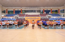 Nguyễn Thùy Linh chưa "gánh team", Đồng Nai ngược dòng thắng TPHCM ở giải Vô địch Cầu lông Đồng đội Quốc gia năm 2025