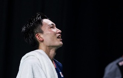 Cựu số 1 cầu lông thế giới đơn nam Kento Momota vẫn cười trong lúc trái tim những người hâm mộ anh tan nát