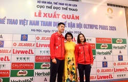 Tài năng cầu lông Lê Đức Phát cùng cua-rơ Nguyễn Thị Thật nhận vinh dự cầm cờ đoàn Thể thao Việt Nam tại Olympic 2024