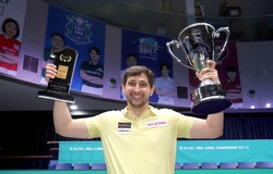 David Martinez ăn mừng vô địch giải billiards PBA lần thứ 8 tại Tây Ban Nha