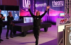 Trần Quyết Chiến vô địch giải billiards 3C Doozy Challenge tại Pháp với tiền thưởng gần 1 tỷ đồng