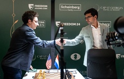 Cờ vua FIDE Candidates 2026: Anish Giri bám đuổi Sindarov và "canh bạc" rủi ro của Fabiano Caruana