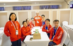 Vợ chồng Trường Sơn - Thảo Nguyên giúp cờ vua lập cú đúp, đưa đoàn Việt Nam chạm mốc 80 Vàng tại SEA Games 33