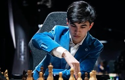 Nhận hơn 3 tỷ đồng tiền thưởng: Javokhir Sindarov trở thành nhà vô địch cờ vua World Cup trẻ nhất lịch sử