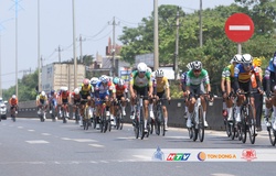 Trực tiếp đua xe đạp Cúp truyền hình TPHCM 2026 hôm nay 12/04: "Đại chiến" nước rút tại Cố đô Huế