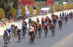 Lê Nguyệt Minh xuất sắc trở thành tay đua nội thứ 2 thắng chặng ở Cuộc đua xe đạp Cúp Truyền hình TPHCM