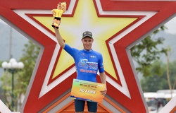 Ngoại binh xe đạp Petr Rikunov lại thắng chặng Cúp Truyền hình TPHCM 2024 với cú nước rút thần sầu