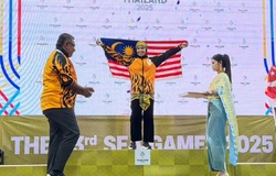 Nur Syafiqah giành huy chương vàng đầu tiên tại SEA Games ở nội dung đơn nữ Pencak Silat