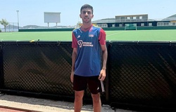 Khúc côn cầu SEA Games Thái Lan ghi nhận cặp chú cháu đến từ Malaysia