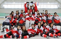 Khúc côn cầu nữ Singapore muốn lập thêm kỷ lục trong năm 2025 bằng chung kết SEA Games