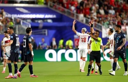 Từ scandal của Prestianni đến tấm thẻ đỏ lịch sử của Almiron ở World Cup