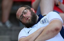 Cổ động viên Anh ngủ ngáy trong trận đấu với Slovenia đã mơ thấy Tam sư vô địch Euro 2024