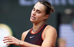Số 1 thế giới Sabalenka khủng hoảng tâm lý sau trận thua sốc tại Roland Garros