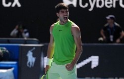 Alcaraz "gieo sầu" cho cả nước Úc, lần đầu tiến vào bán kết quần vợt Australian Open 2026
