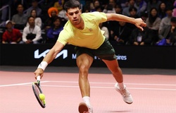 Alcaraz đánh bại Sinner trong trận đấu quần vợt biểu diễn hấp dẫn tại Hàn Quốc